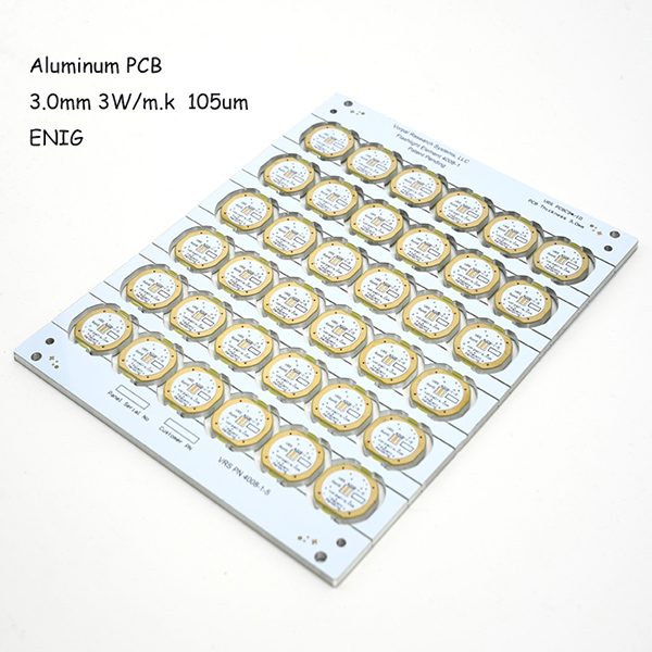 1 kihiline alumiiniumist PCB